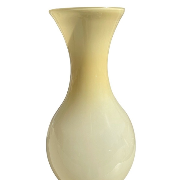 20" Murano Butter Cream Cased Large Glass Flair Vase